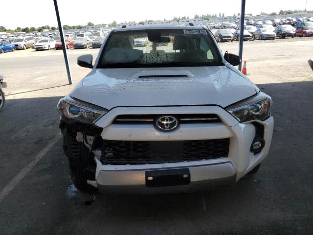 Photo 4 VIN: JTERU5JR5P6132731 - TOYOTA 4RUNNER SE 