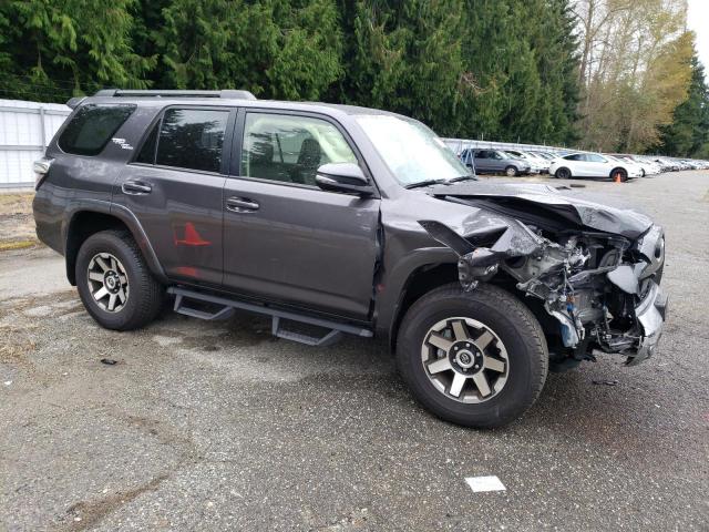 Photo 3 VIN: JTERU5JR5P6156690 - TOYOTA 4RUNNER SE 