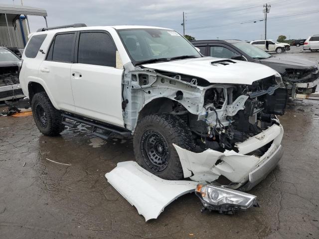 Photo 3 VIN: JTERU5JR6M5942001 - TOYOTA 4RUNNER SR 