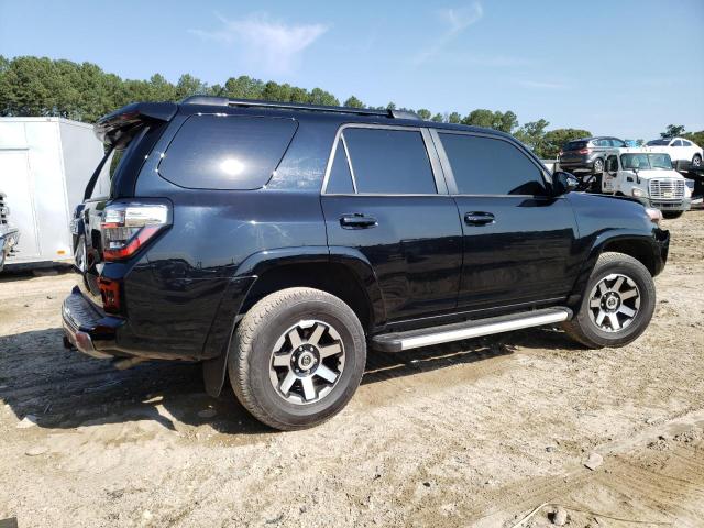 Photo 2 VIN: JTERU5JR6P6185552 - TOYOTA 4RUNNER SE 