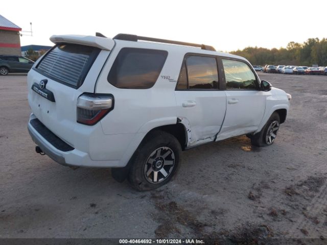 Photo 3 VIN: JTERU5JR7M5892516 - TOYOTA 4RUNNER 