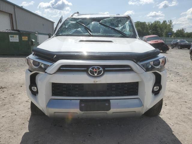 Photo 4 VIN: JTERU5JR7P6101237 - TOYOTA 4RUNNER SE 