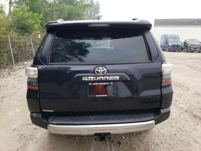 Photo 5 VIN: JTERU5JR7P6137753 - TOYOTA 4RUNNER SE 