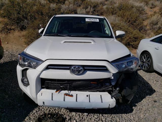 Photo 4 VIN: JTERU5JR7P6183003 - TOYOTA 4RUNNER SE 