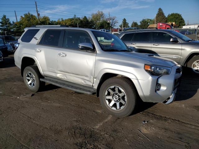 Photo 3 VIN: JTERU5JR8M5907573 - TOYOTA 4RUNNER SR 