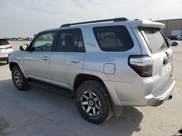 Photo 1 VIN: JTERU5JR8M5928603 - TOYOTA 4RUNNER SR 