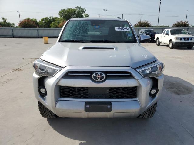 Photo 4 VIN: JTERU5JR8M5928603 - TOYOTA 4RUNNER SR 