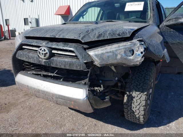 Photo 5 VIN: JTERU5JR8N6023029 - TOYOTA 4RUNNER 