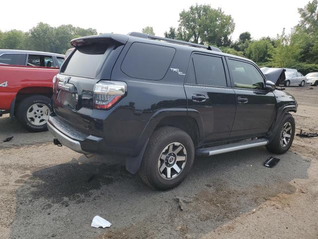 Photo 2 VIN: JTERU5JR8N6051753 - TOYOTA 4RUNNER SR 