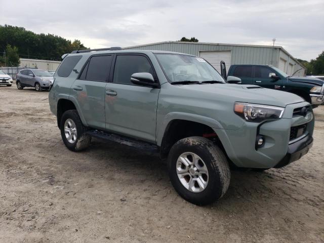 Photo 3 VIN: JTERU5JR8P6184712 - TOYOTA 4RUNNER SE 