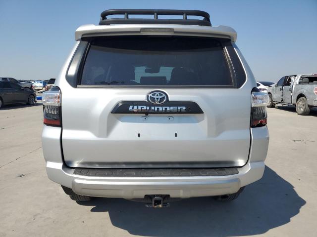 Photo 5 VIN: JTERU5JR9N6001850 - TOYOTA 4RUNNER SR 