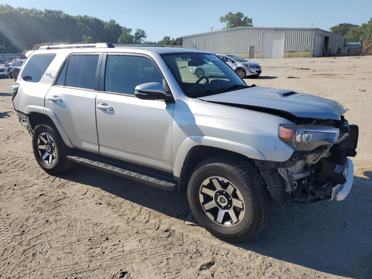 Photo 3 VIN: JTERU5JR9N6023220 - TOYOTA 4RUNNER 