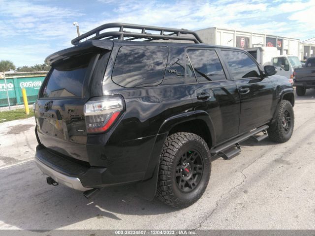 Photo 3 VIN: JTERU5JR9P6159768 - TOYOTA 4RUNNER 