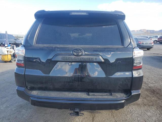 Photo 5 VIN: JTERU5JR9P6210668 - TOYOTA 4RUNNER SE 