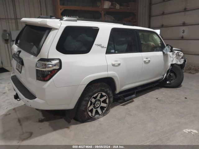 Photo 3 VIN: JTERU5JR9R6225108 - TOYOTA 4RUNNER 