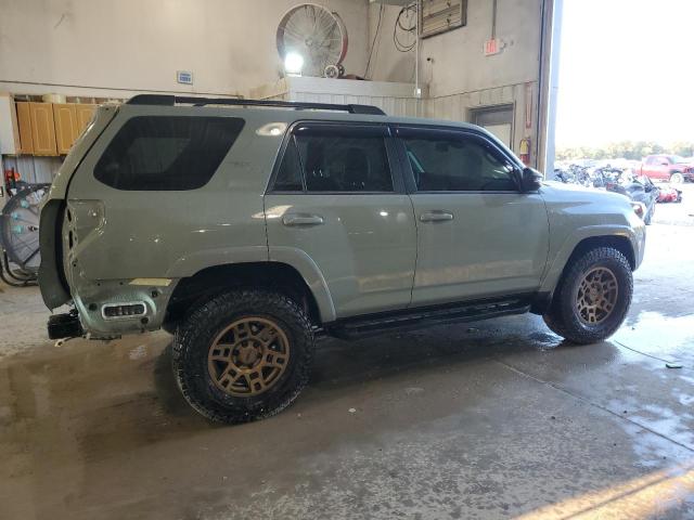 Photo 2 VIN: JTERU5JRXN5985743 - TOYOTA 4RUNNER SR 