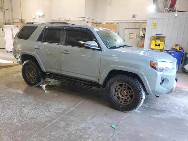 Photo 3 VIN: JTERU5JRXN5985743 - TOYOTA 4RUNNER SR 