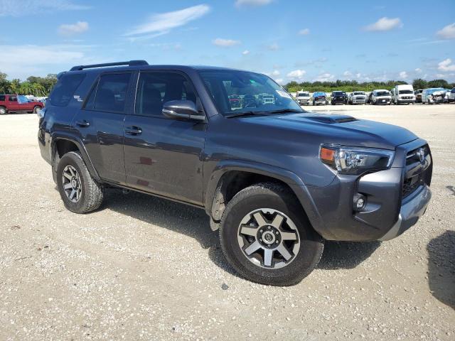 Photo 3 VIN: JTERU5JRXP6176398 - TOYOTA 4RUNNER SE 