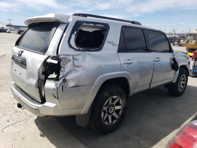 Photo 2 VIN: JTERU5JRXP6204197 - TOYOTA 4RUNNER SE 