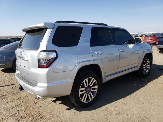 Photo 2 VIN: JTESU5JR3P6096040 - TOYOTA 4RUNNER SE 