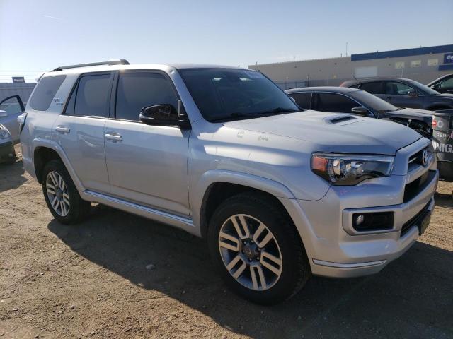 Photo 3 VIN: JTESU5JR3P6096040 - TOYOTA 4RUNNER SE 