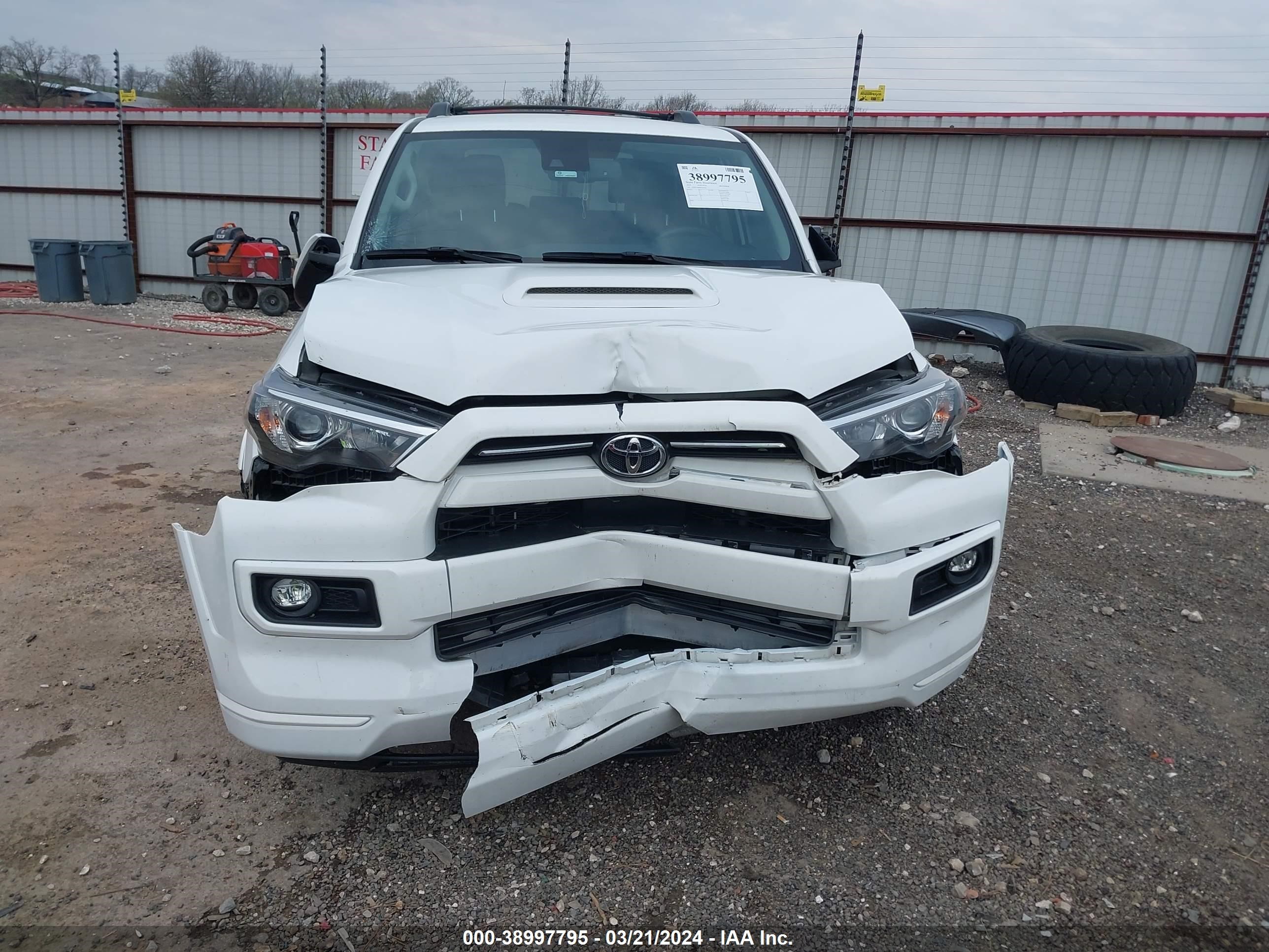 Photo 12 VIN: JTESU5JR8P6104262 - TOYOTA 4RUNNER 