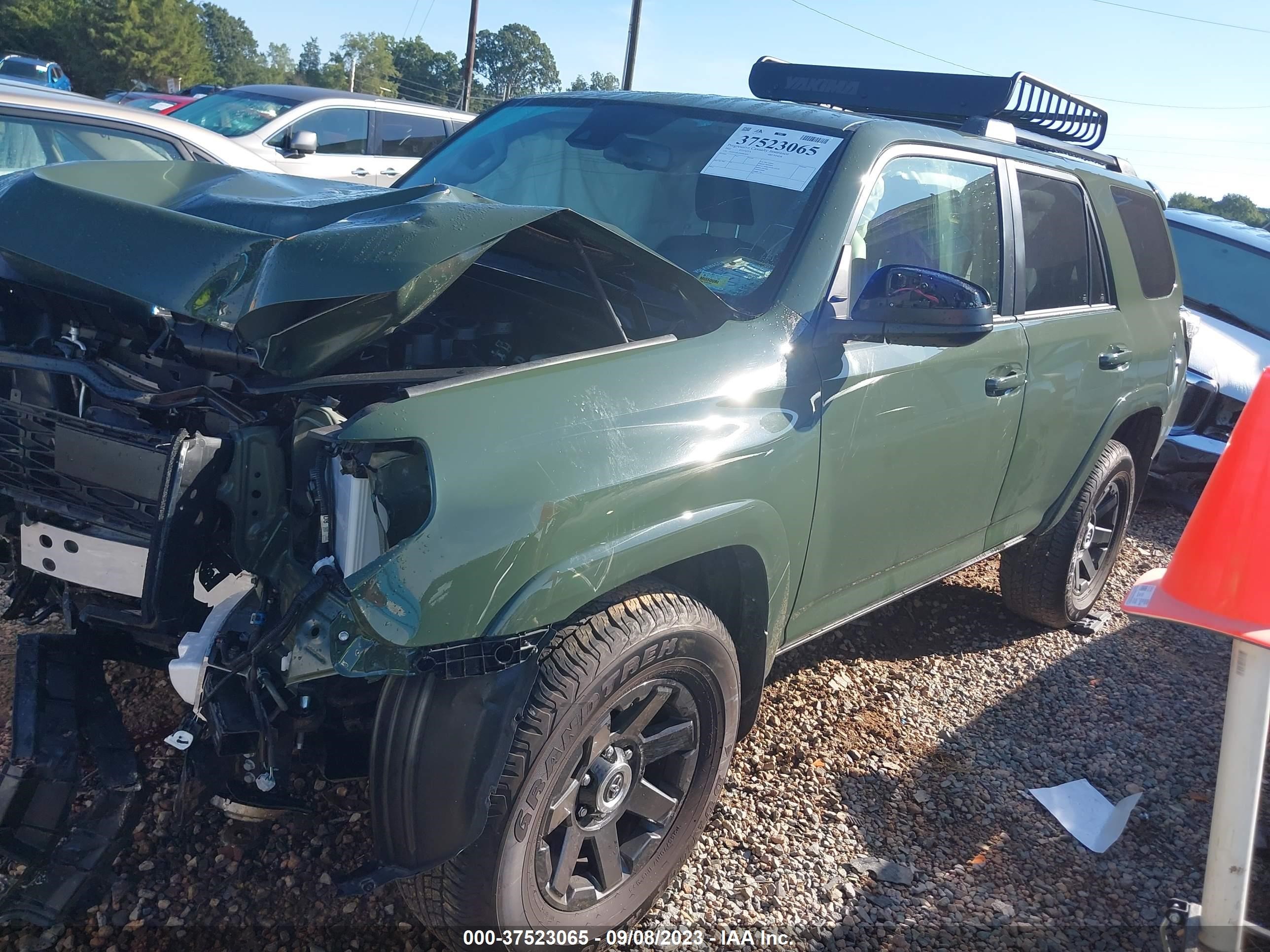 Photo 1 VIN: JTETU5JR2N6065654 - TOYOTA 4RUNNER 