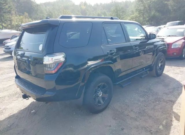 Photo 3 VIN: JTETU5JR5N5977670 - TOYOTA 4RUNNER 