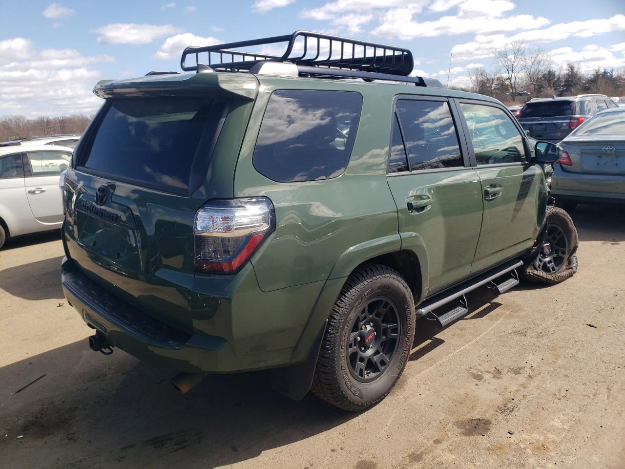 Photo 2 VIN: JTETU5JRXN6028528 - TOYOTA 4RUNNER 