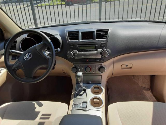 Photo 8 VIN: JTEZK3EH6A2097093 - TOYOTA HIGHLANDER 