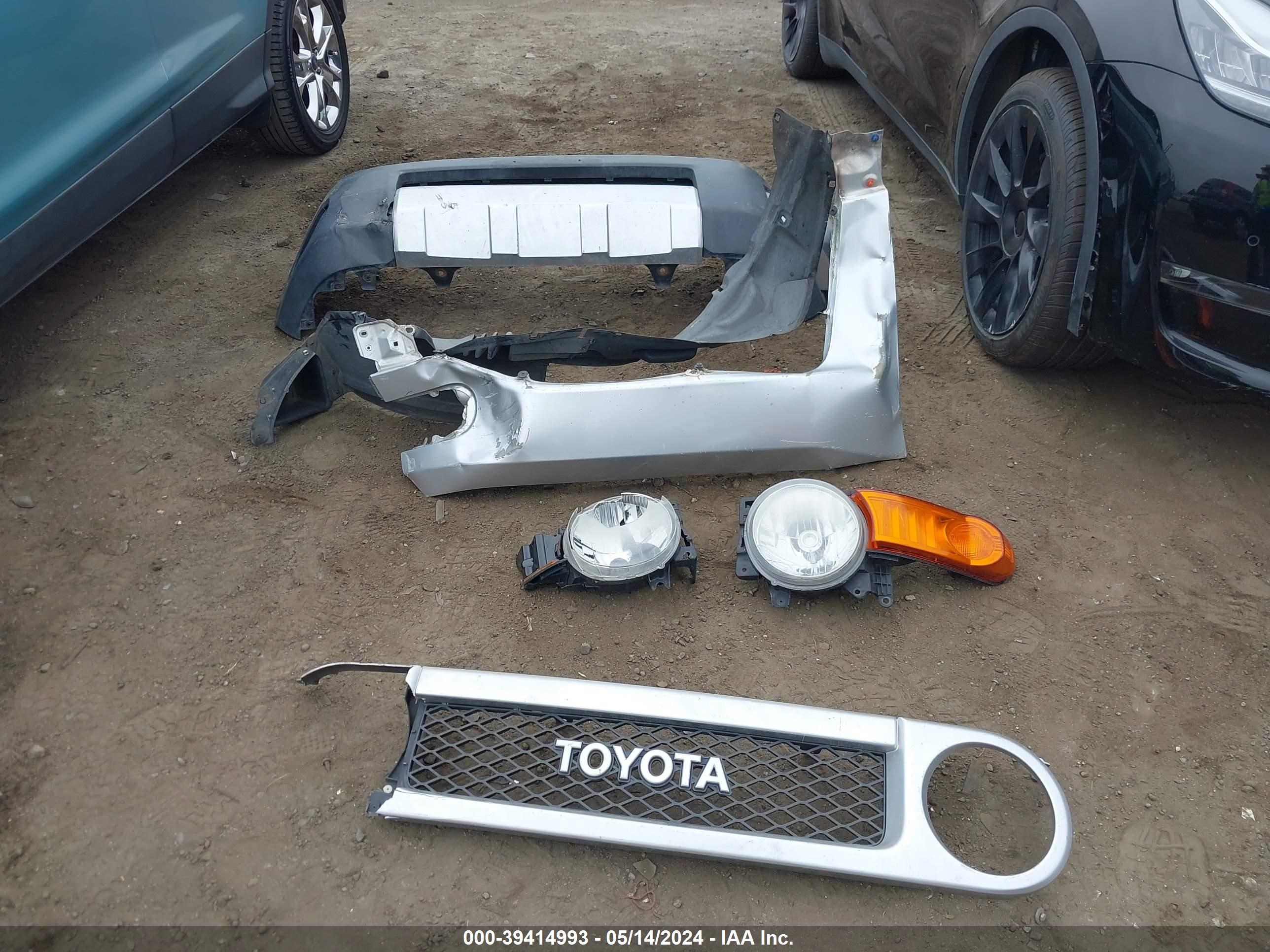 Photo 11 VIN: JTEZU11F270007039 - TOYOTA FJ CRUISER 