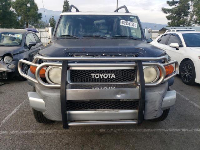 Photo 4 VIN: JTEZU11F270017215 - TOYOTA FJ CRUISER 