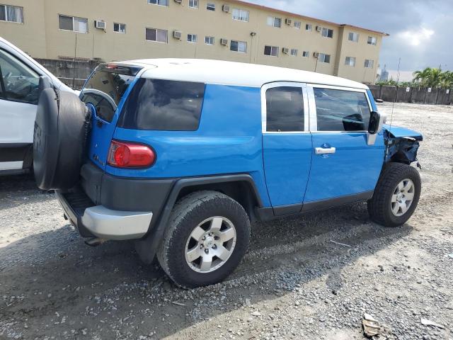 Photo 2 VIN: JTEZU11F270018476 - TOYOTA FJ CRUISER 