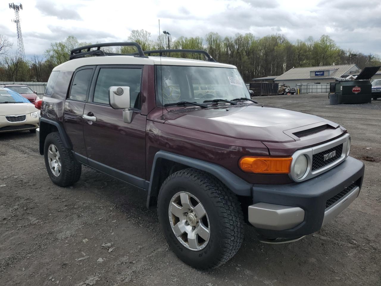 Photo 3 VIN: JTEZU11F470008662 - TOYOTA FJ CRUISER 