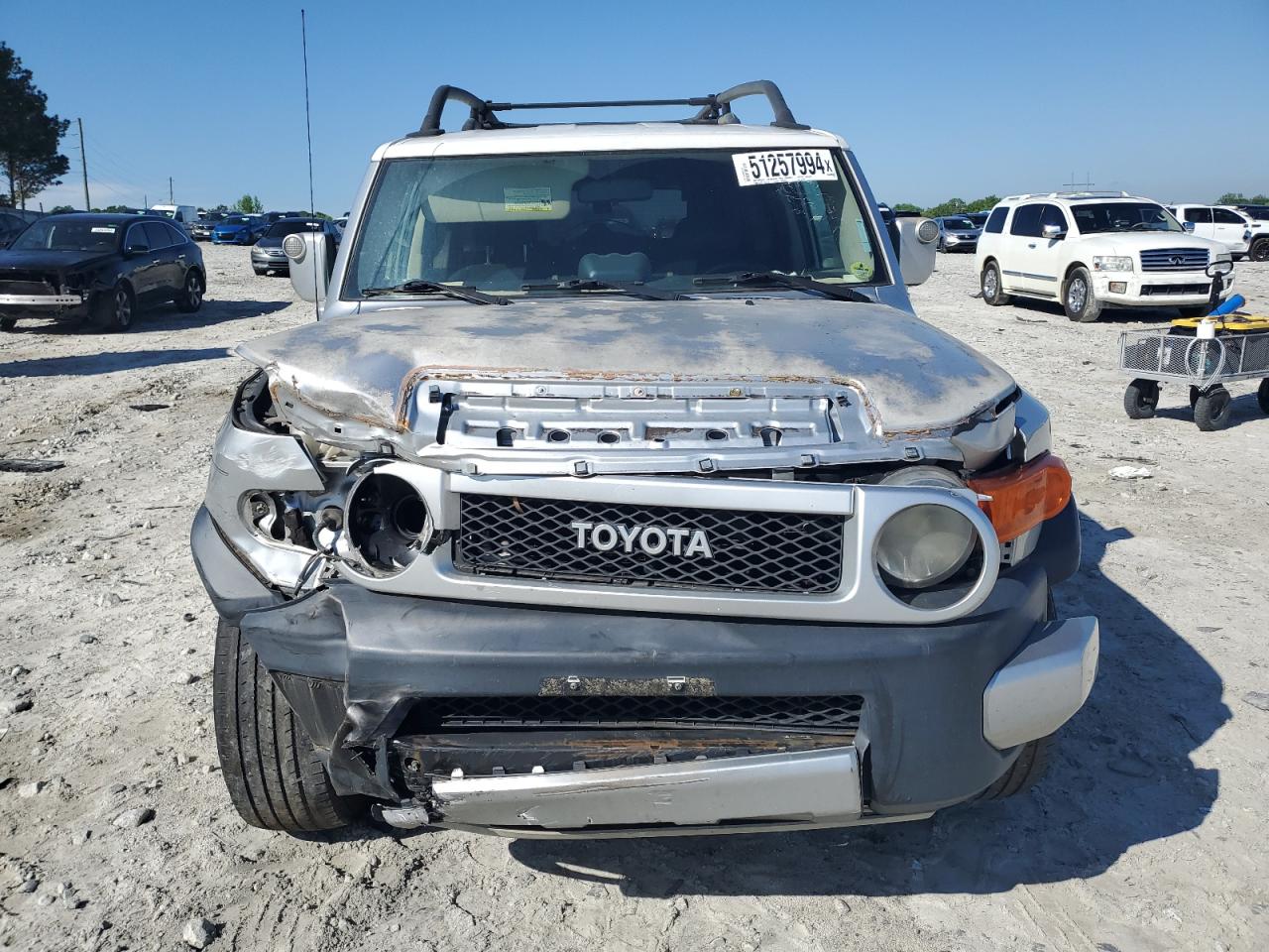 Photo 4 VIN: JTEZU11F670013037 - TOYOTA FJ CRUISER 