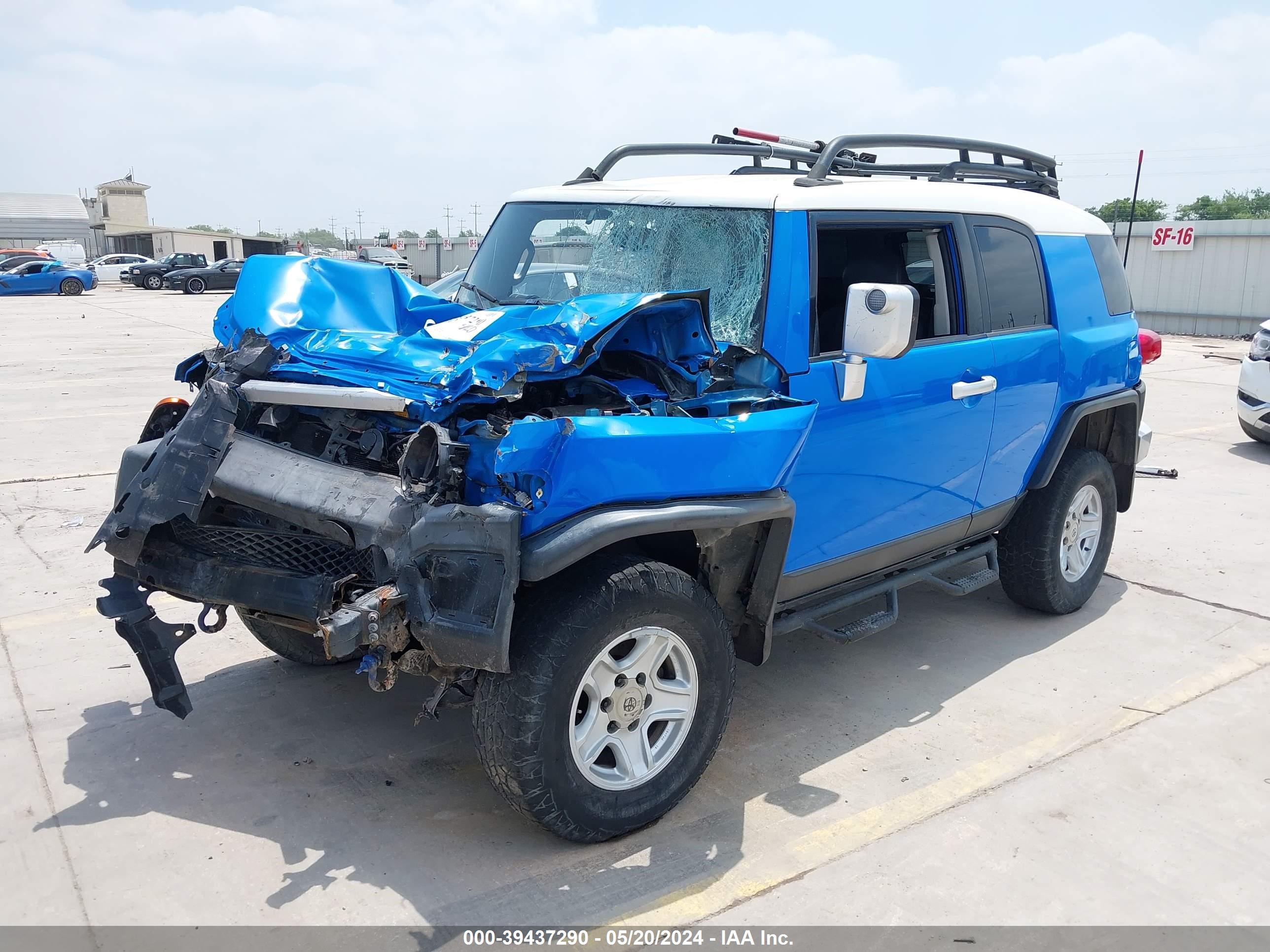 Photo 1 VIN: JTEZU11F670015774 - TOYOTA FJ CRUISER 