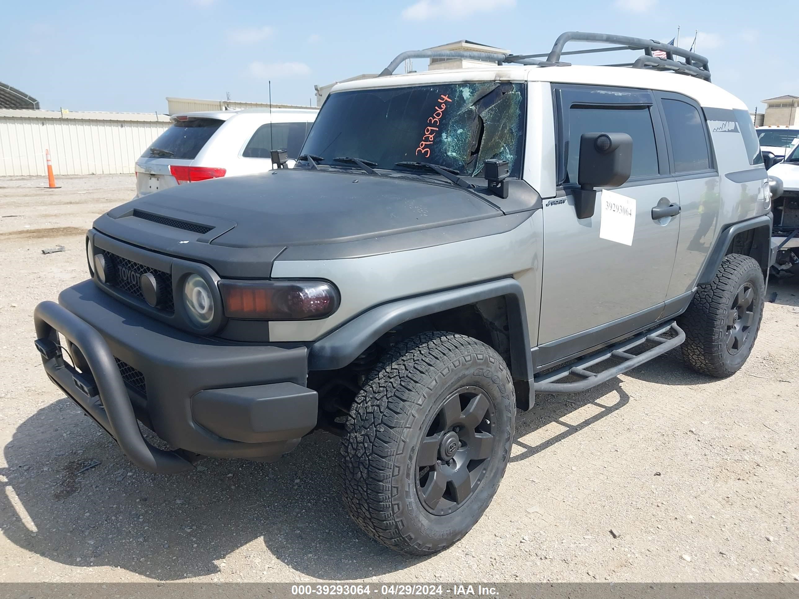 Photo 1 VIN: JTEZU11F69K008024 - TOYOTA FJ CRUISER 