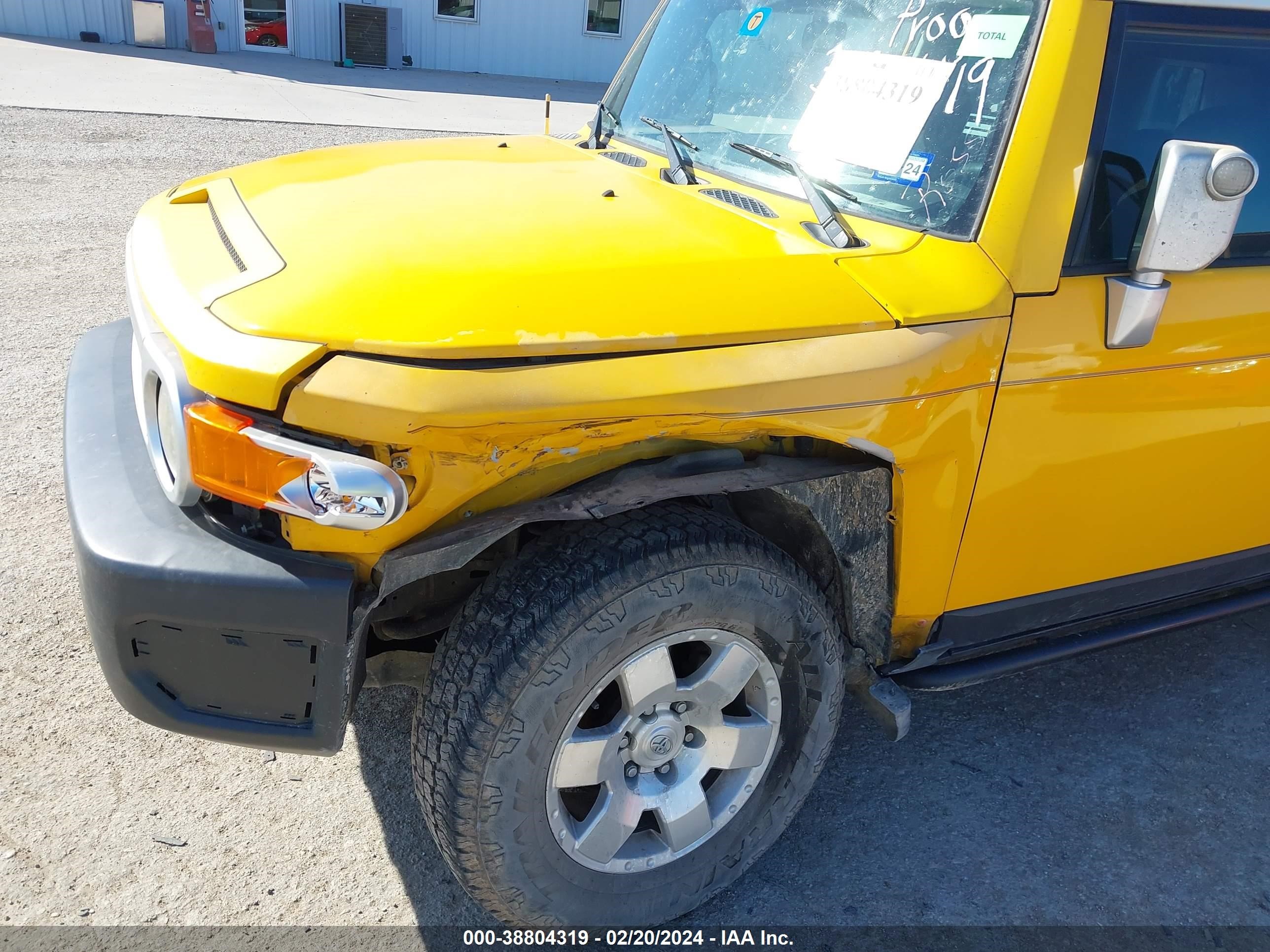 Photo 5 VIN: JTEZU11F870002654 - TOYOTA FJ CRUISER 