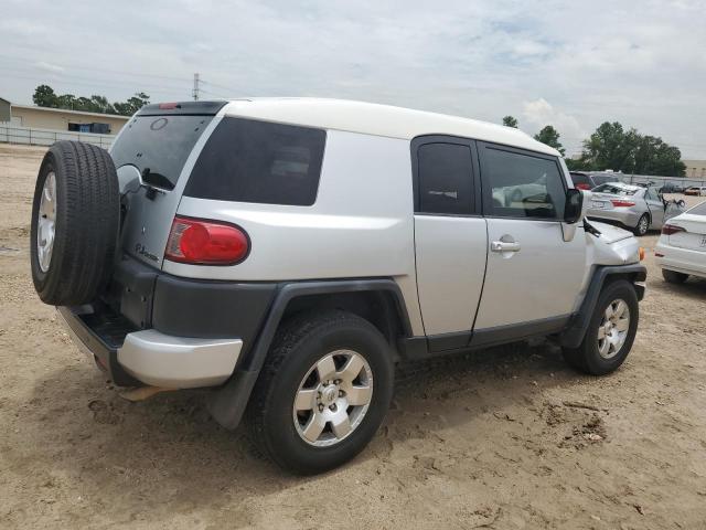 Photo 2 VIN: JTEZU11FX70018130 - TOYOTA FJ CRUISER 