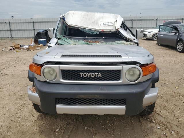 Photo 4 VIN: JTEZU11FX70018130 - TOYOTA FJ CRUISER 