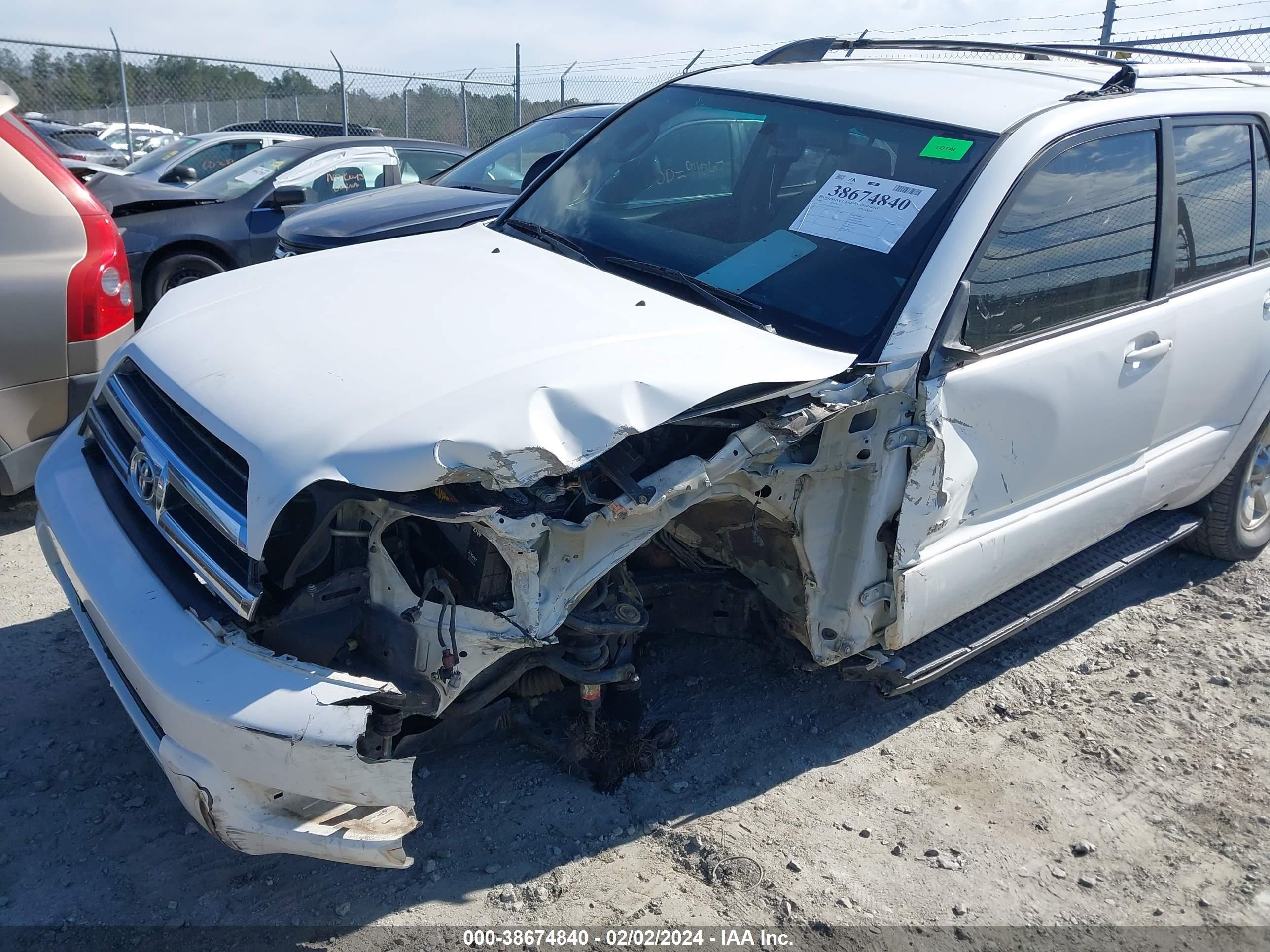 Photo 5 VIN: JTEZU14R050046229 - TOYOTA 4RUNNER 