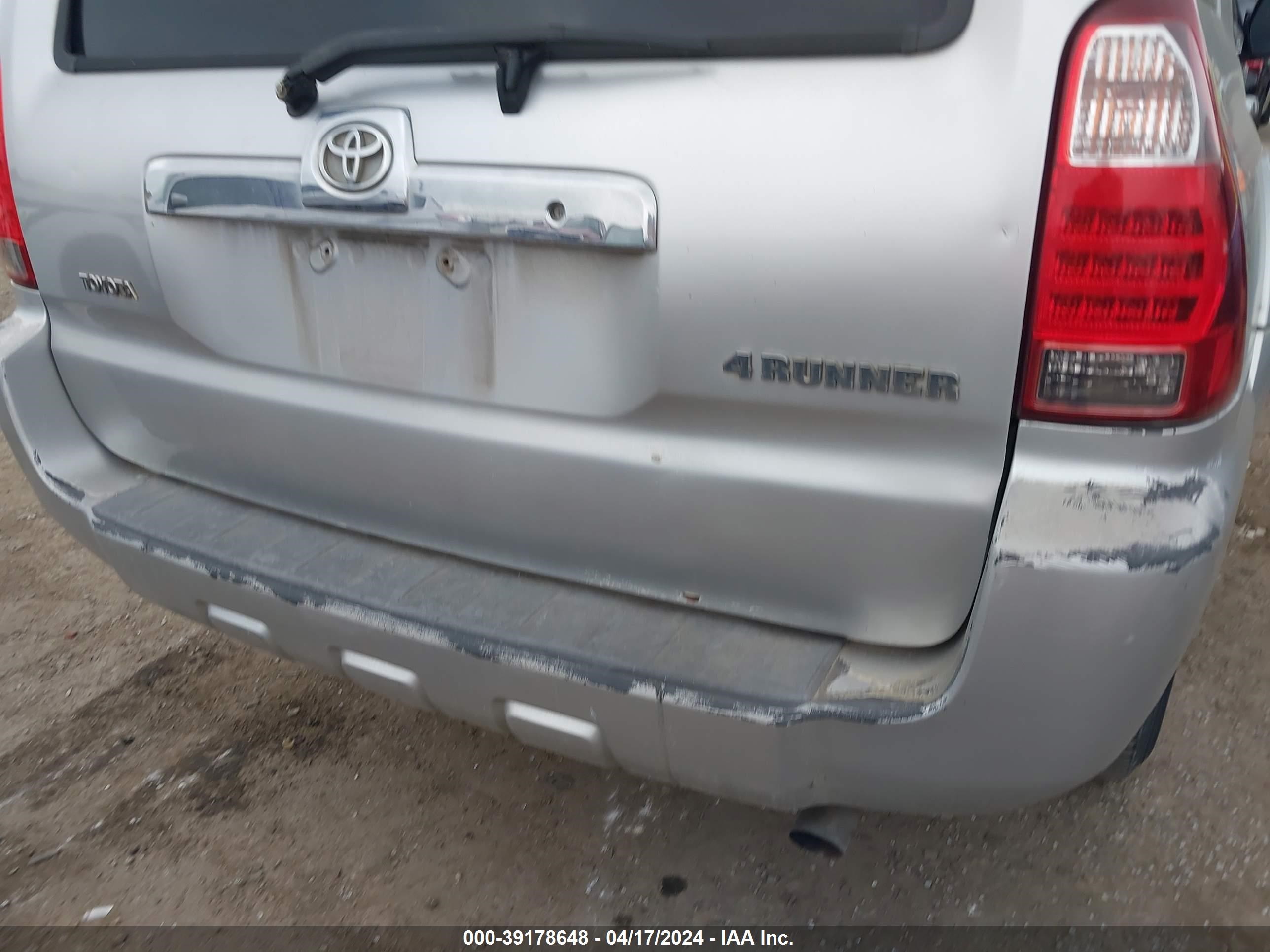 Photo 11 VIN: JTEZU14R080101671 - TOYOTA 4RUNNER 