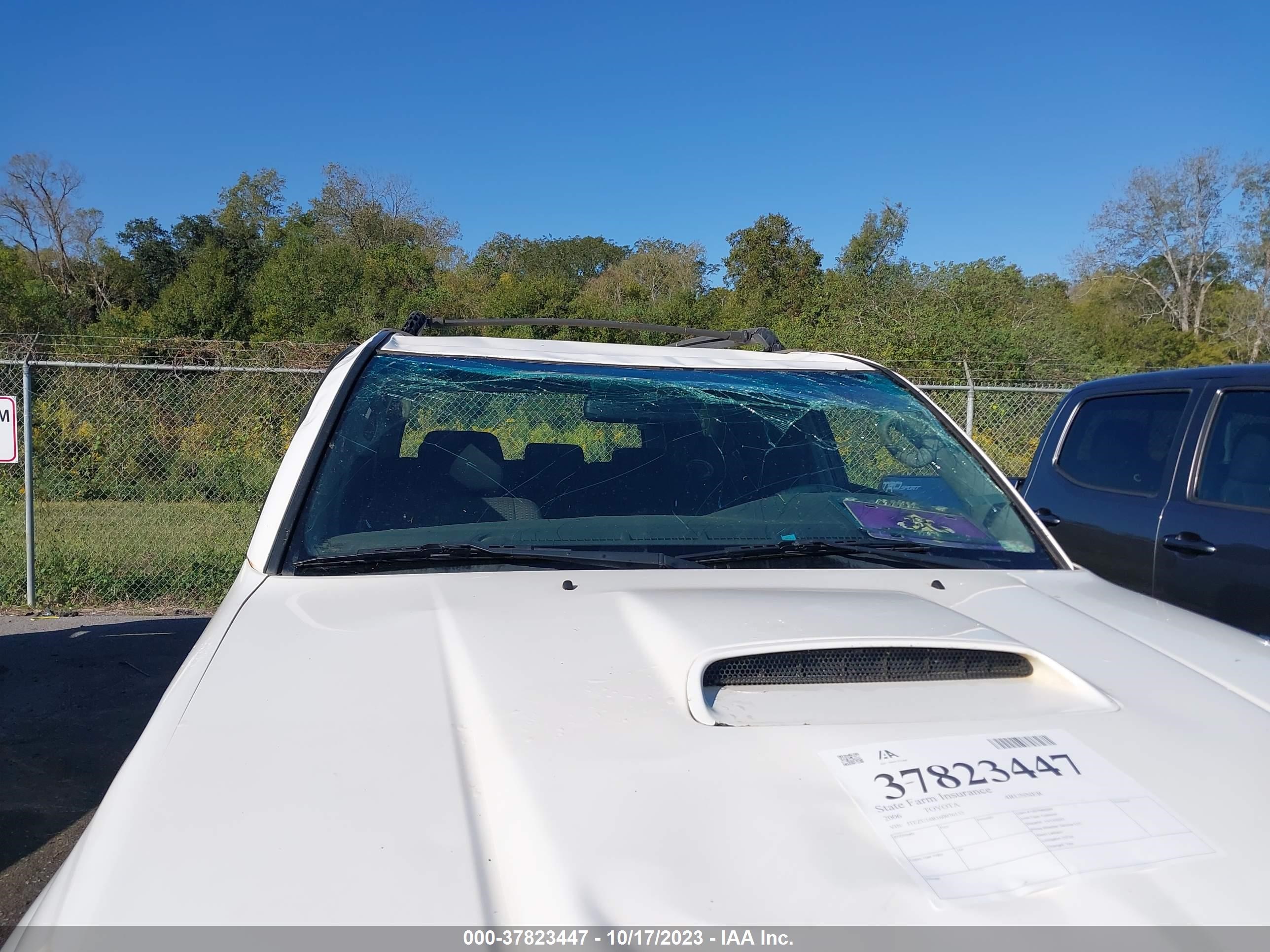 Photo 5 VIN: JTEZU14R160076132 - TOYOTA 4RUNNER 