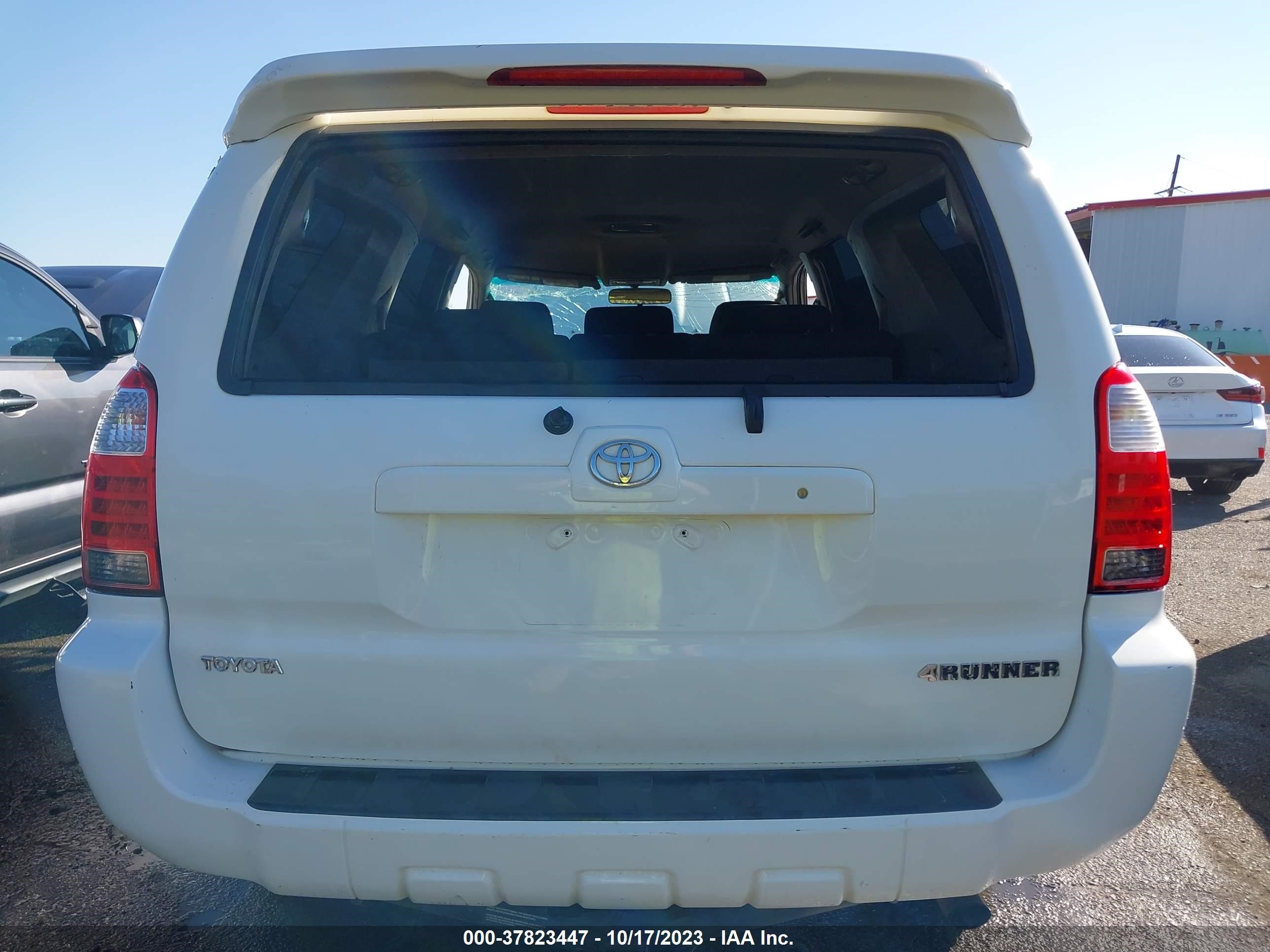 Photo 7 VIN: JTEZU14R160076132 - TOYOTA 4RUNNER 