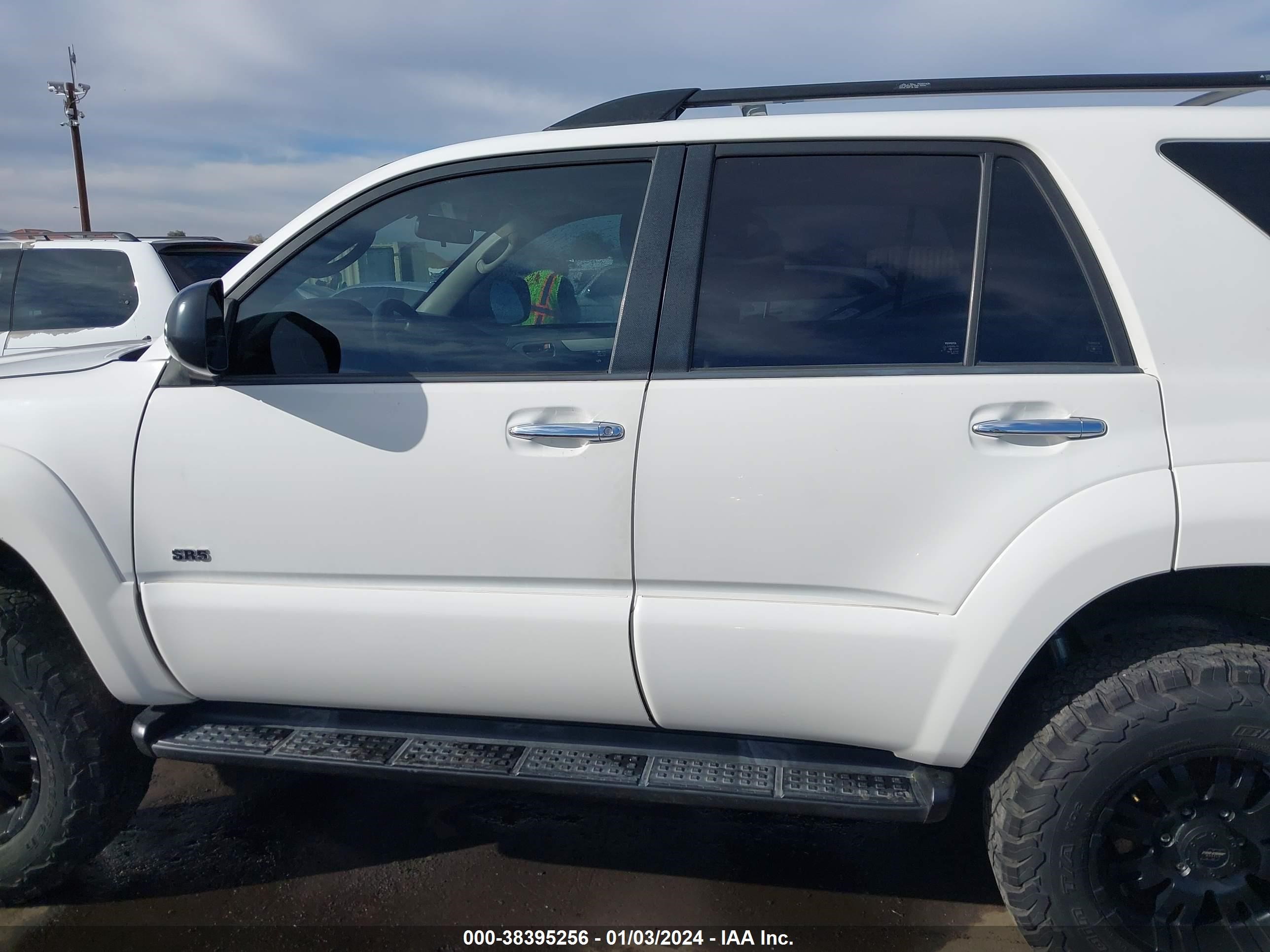 Photo 13 VIN: JTEZU14R168062166 - TOYOTA 4RUNNER 