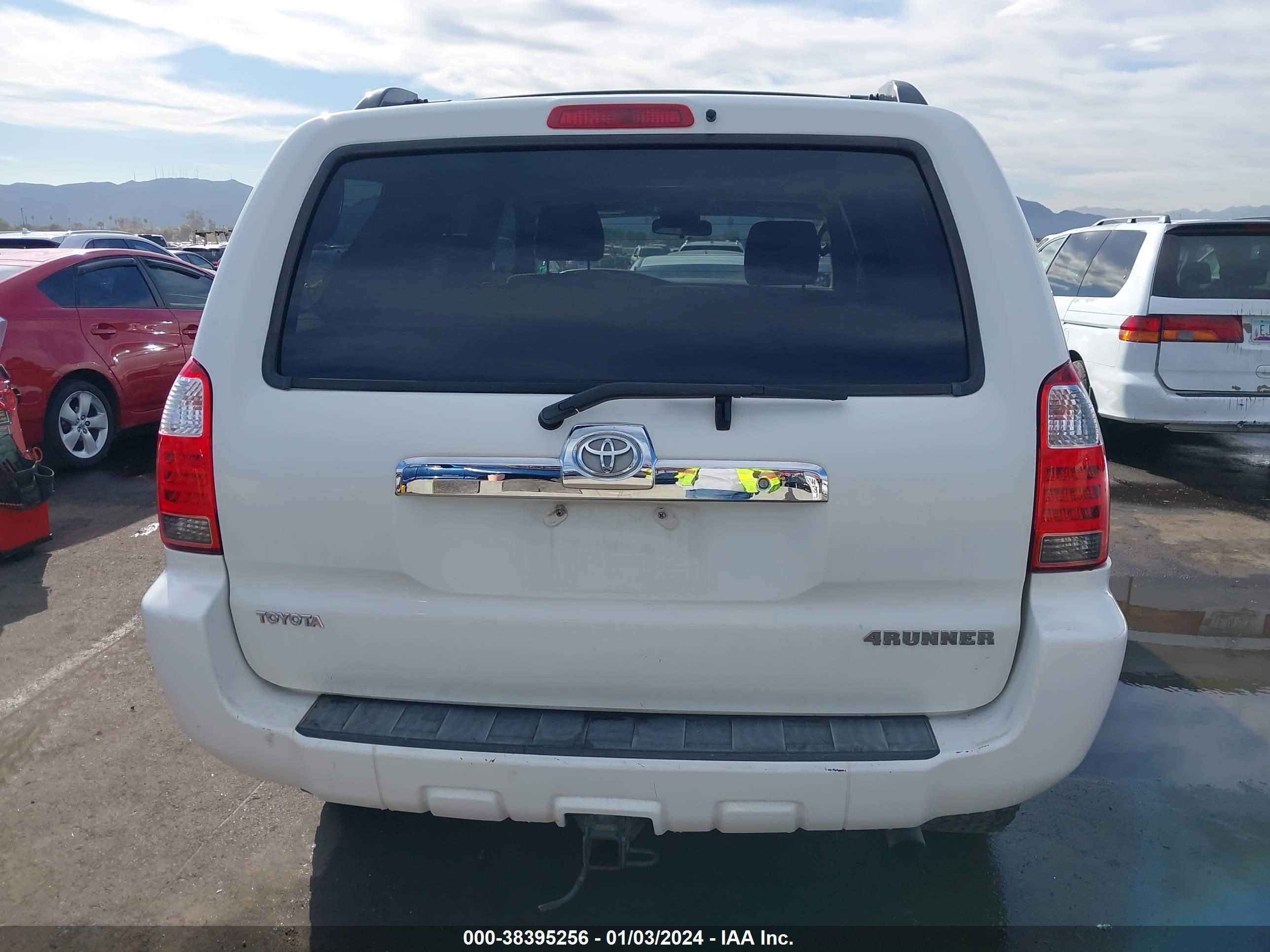 Photo 15 VIN: JTEZU14R168062166 - TOYOTA 4RUNNER 