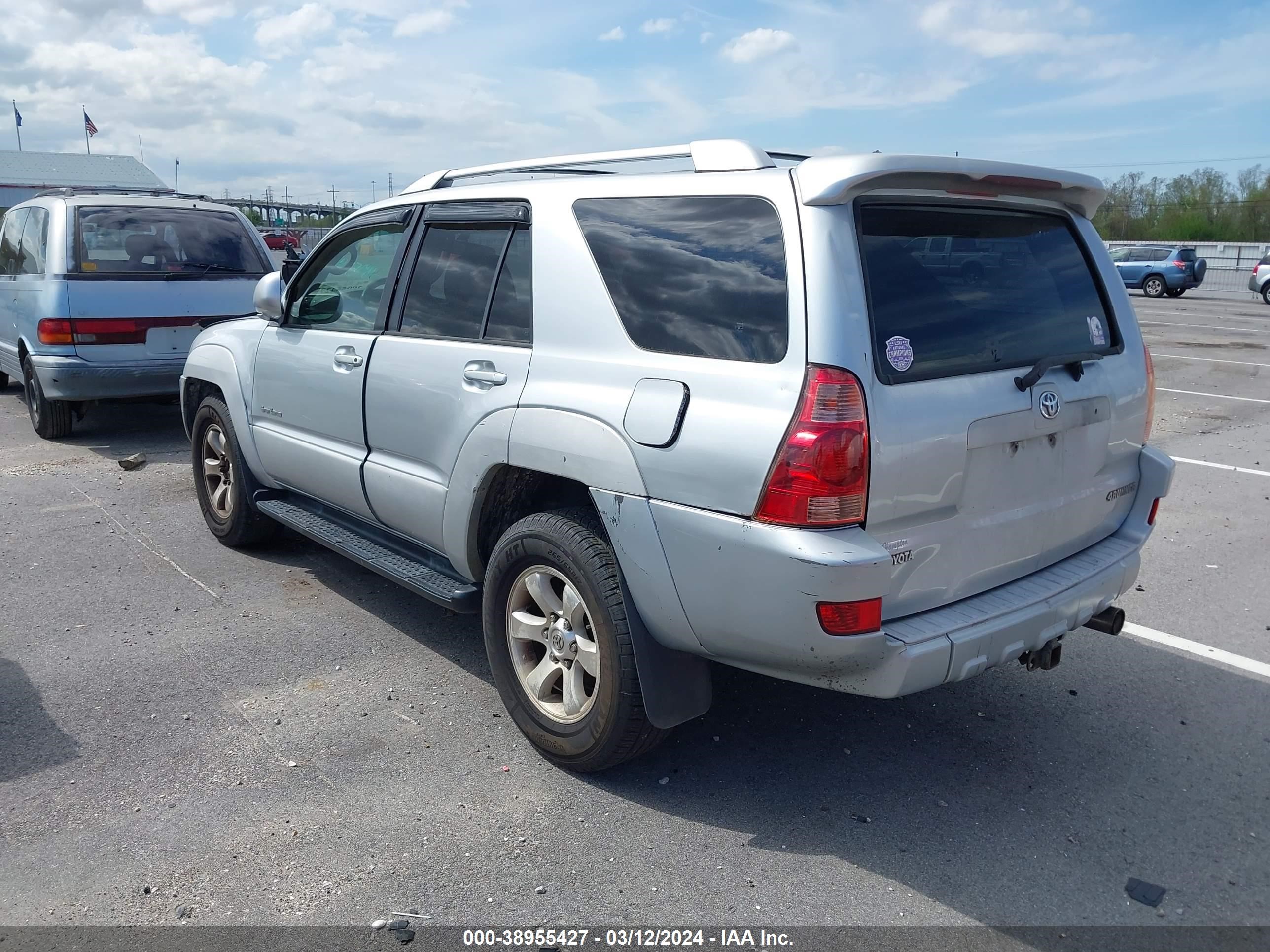 Photo 2 VIN: JTEZU14R340025017 - TOYOTA 4RUNNER 