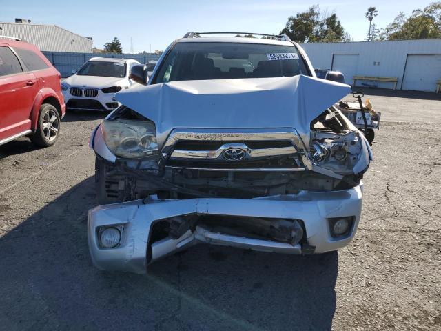 Photo 4 VIN: JTEZU14R360079811 - TOYOTA 4RUNNER SR 