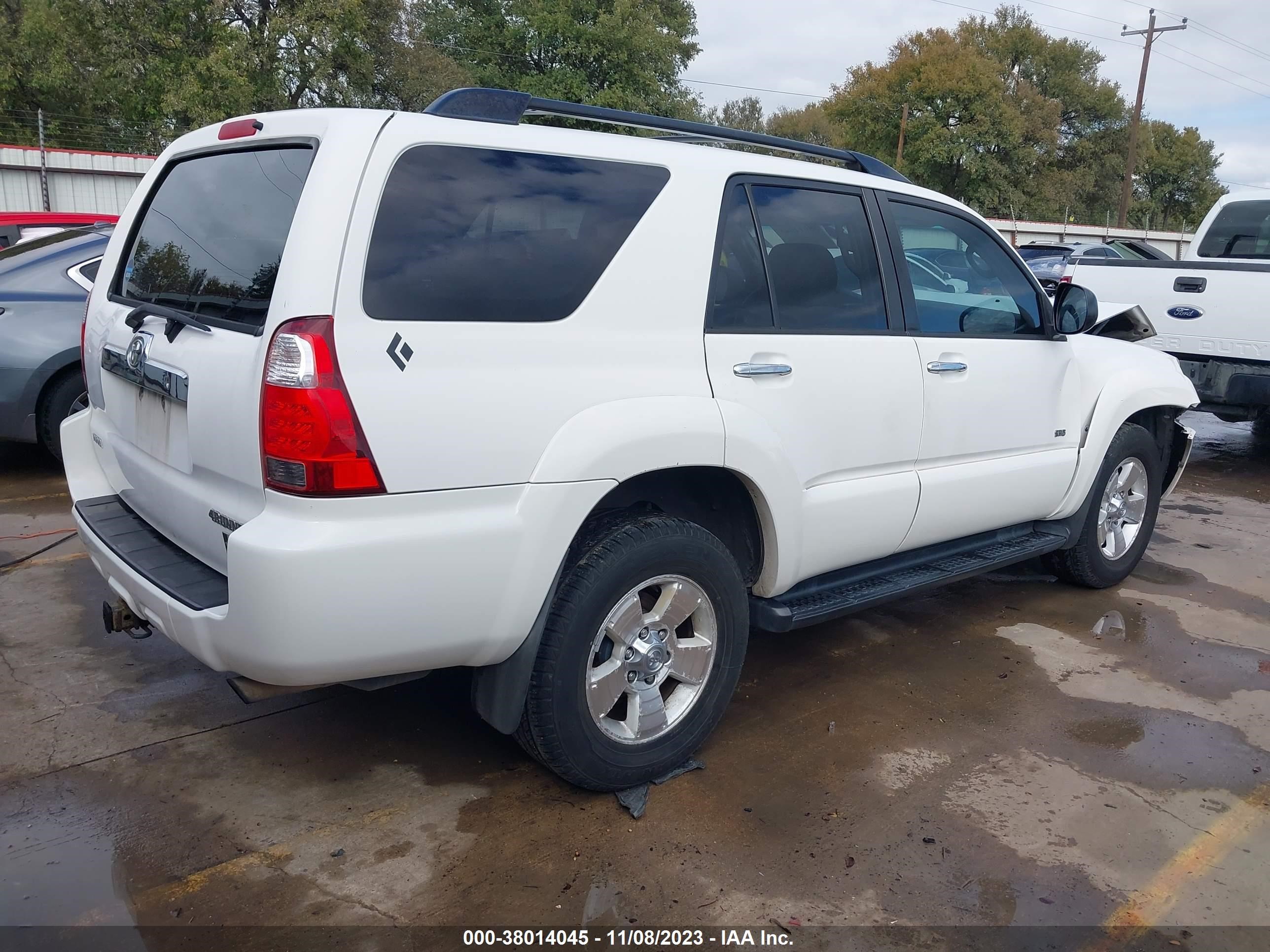 Photo 3 VIN: JTEZU14R368051041 - TOYOTA 4RUNNER 