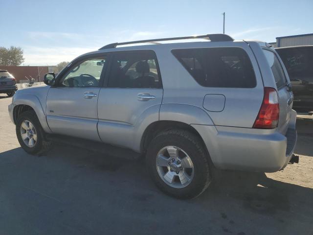 Photo 1 VIN: JTEZU14R38K005828 - TOYOTA 4RUNNER SR 